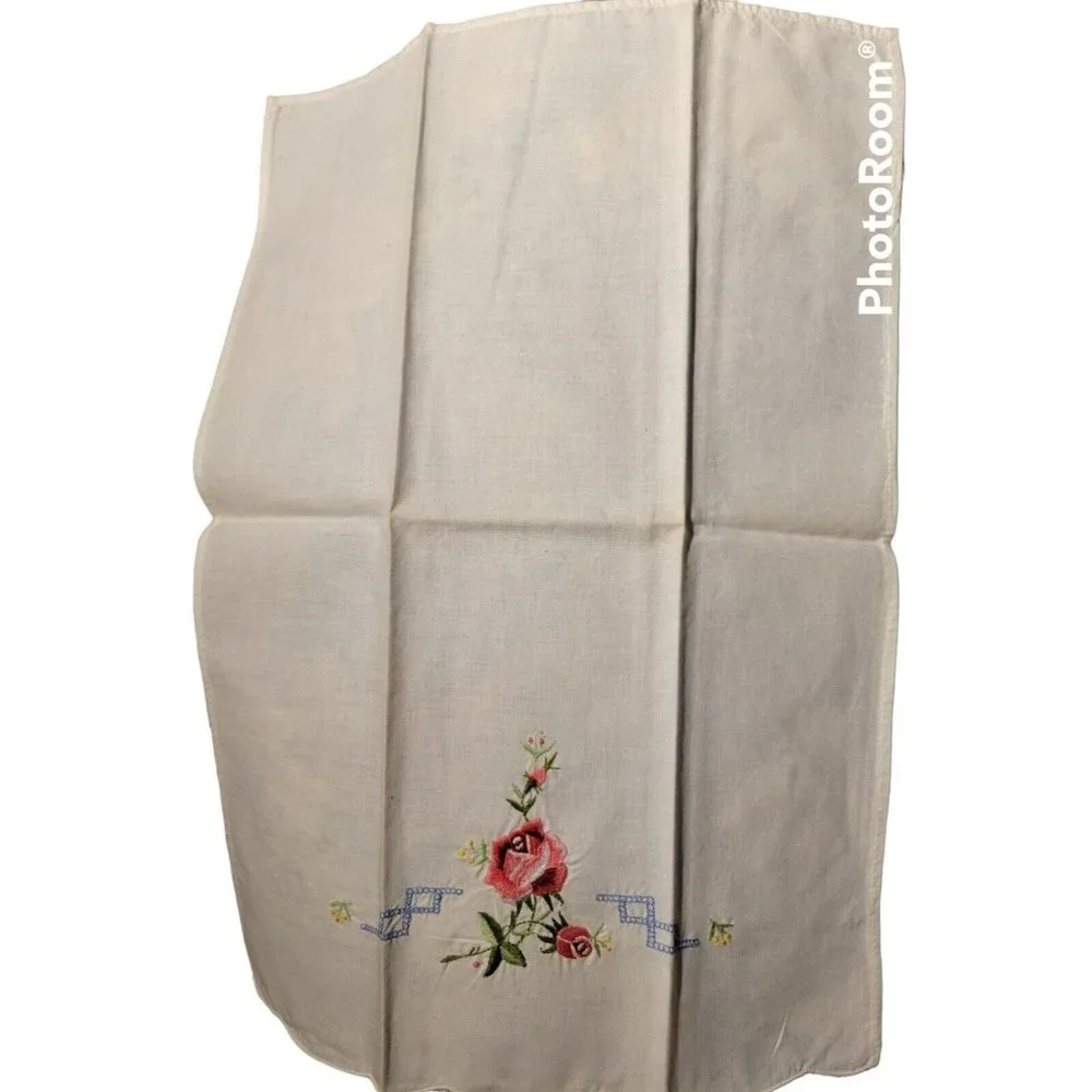 Starched Linen Tea Fingertip Towel Needlepoint Pink Floral Roses 13x19 inch Vtg